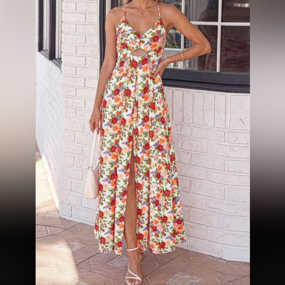 Dresses & Skirts - Boho floral print cami maxi dress